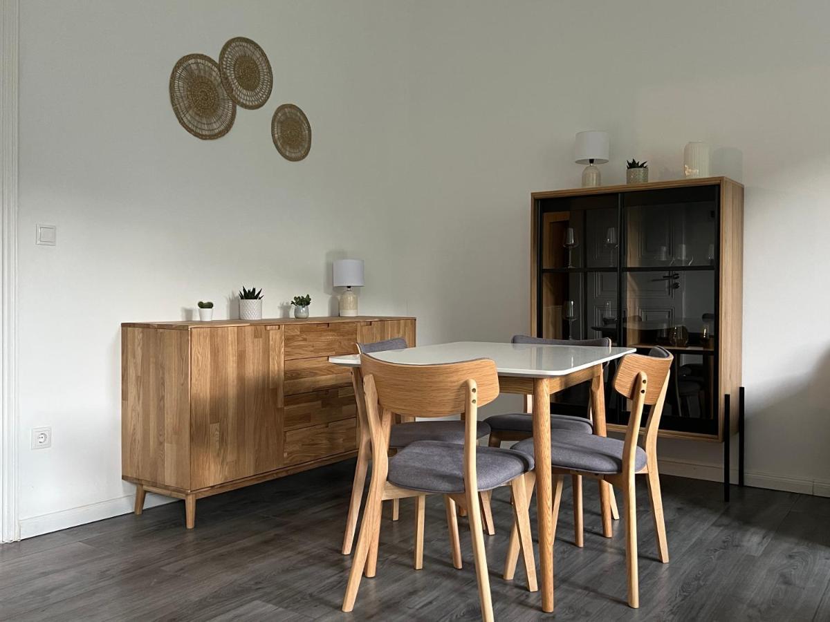 Апартаменты Direkter Moselblick I Altbau I 4 Personen I Terrasse Санкт-Альдегунд Экстерьер фото