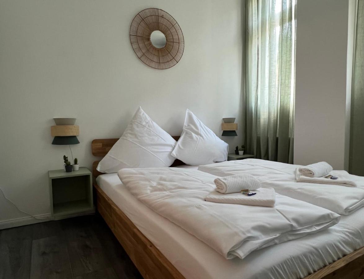 Апартаменты Direkter Moselblick I Altbau I 4 Personen I Terrasse Санкт-Альдегунд Экстерьер фото